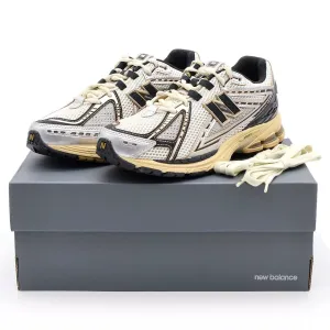 New Balance 1906R Vintage Metallic Silver